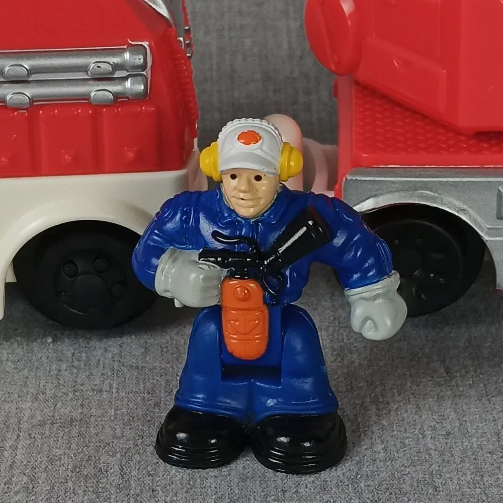 Fisher Price Geotrax Firetruck Fire Truck And Hose Car Rescue Lot Replacements